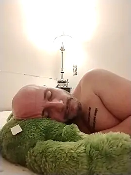 ShaneJames11 online show from February 9, 6:01 am