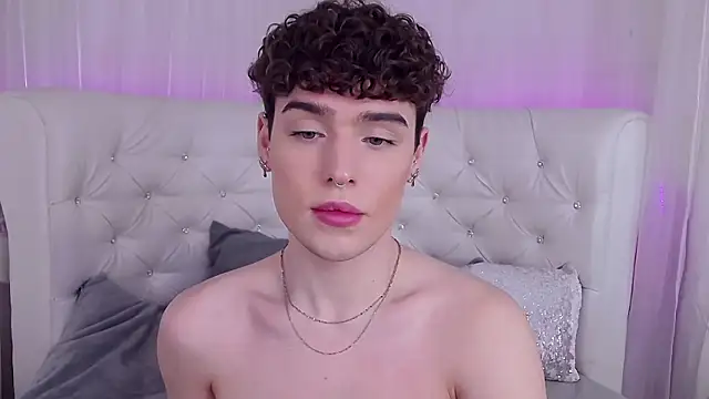 RobbyCharming online show from November 29, 4:03 am