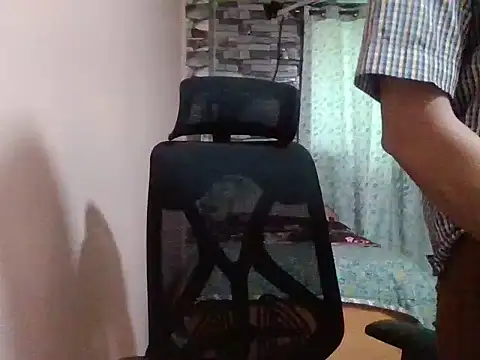 sexx4 online show from February 21, 6:40 am