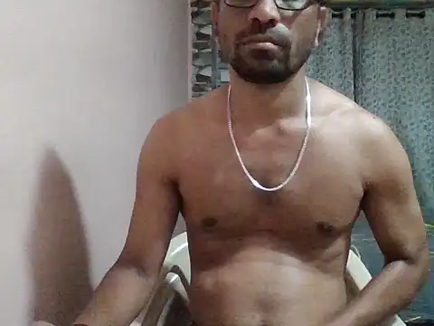 sexx4 online show from October 7, 8:35 pm