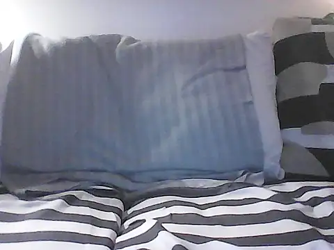 Malcomvs97 online show from February 4, 9:10 pm