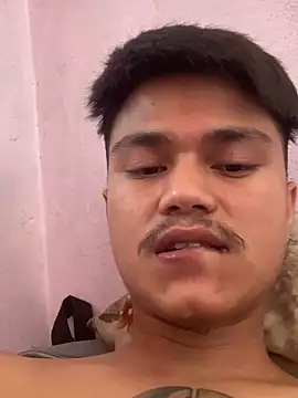 Hullax online show from April 18, 4:58 am