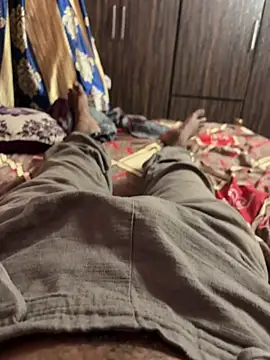 yo19boy online show from June 5, 2:49 am