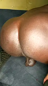 Texanguy01 online show from December 3, 9:31 am