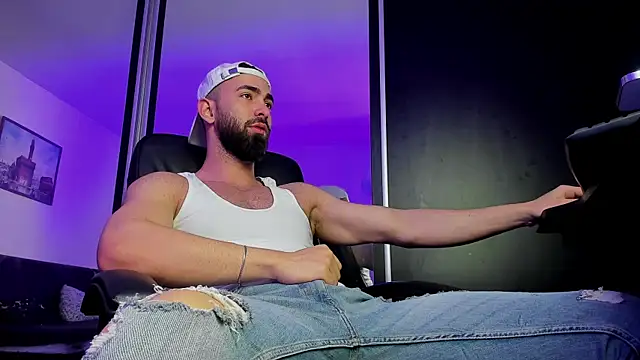 MichaelMasterss online show from February 26, 6:47 am