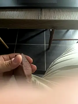 mattexhibe online show from September 8, 5:01 pm