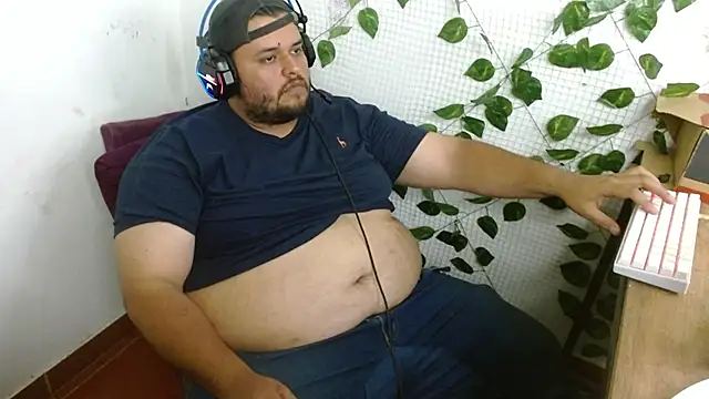 Snapshot of altairstudiosvip_ chatting on October 14, 3:08 pm altairstudiosvip online show from October 14, 3:08 pm