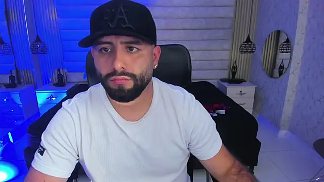 jhon bear03 online show from January 10, 5:50 pm