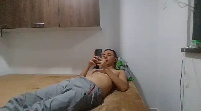 axeldaviid online show from March 14, 1:48 am