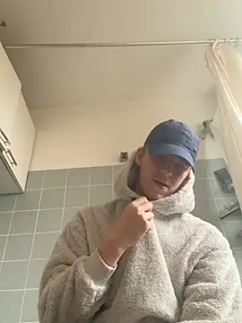 Toyjungee online show from February 13, 12:43 pm