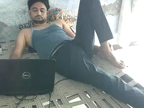Rocobodymassager online show from May 28, 2:42 am