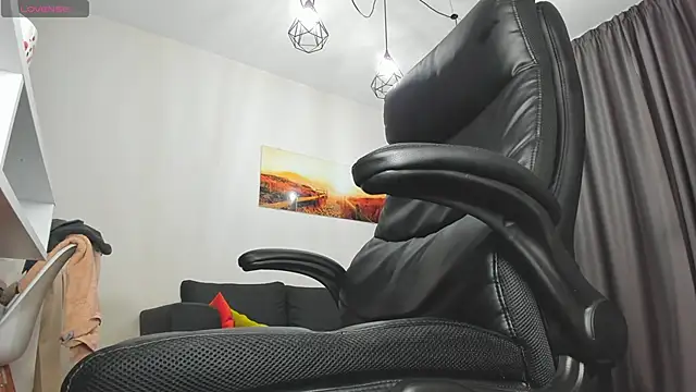 Findom guy online show from November 5, 6:43 pm