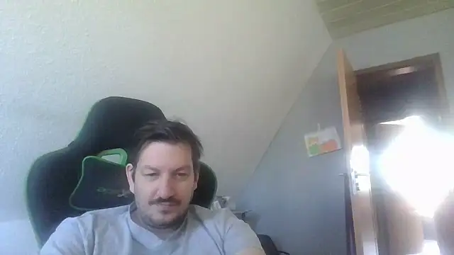 Golffahrer1982 online show from February 27, 10:38 am