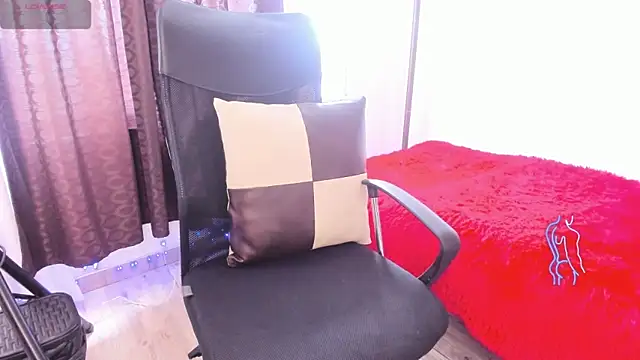 michacosio online show from March 10, 6:03 pm