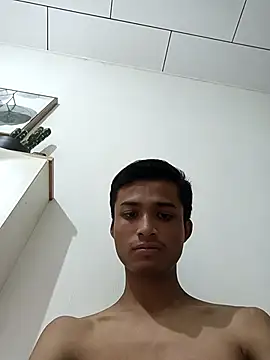 Hunter Hault online show from February 3, 5:24 pm