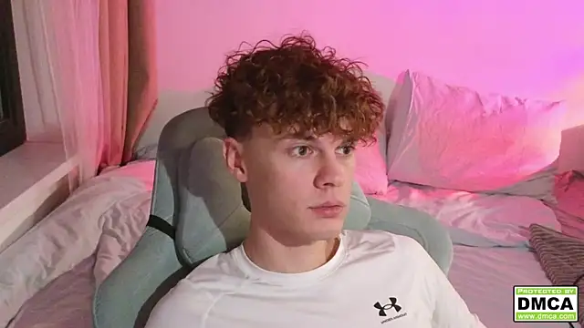 cute thomas online show from October 4, 10:25 pm