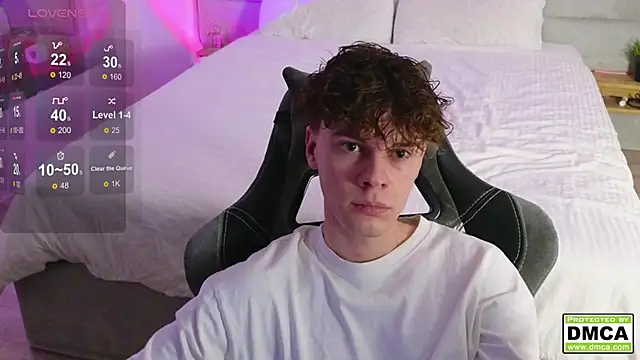 cute thomas online show from December 2, 8:31 pm