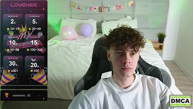 cute thomas online show from February 15, 6:55 pm