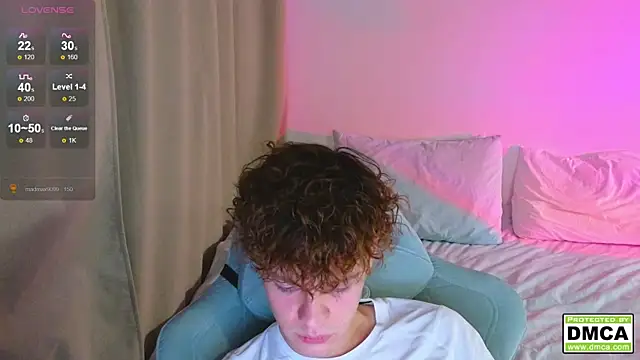 cute thomas online show from November 12, 8:47 pm