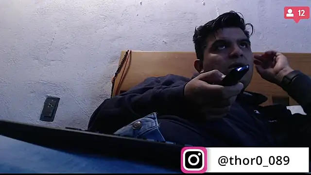 thor000089 online show from January 23, 5:42 pm