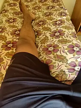 Mallupaiyanaachu online show from December 17, 2:30 am