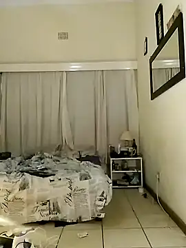 Happypotplants online show from March 29, 10:10 pm