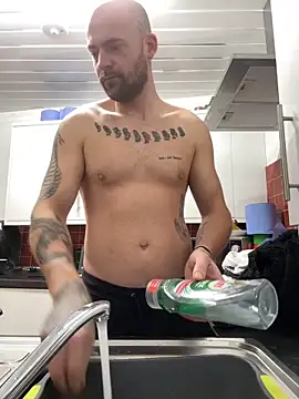 bigguy101 online show from January 5, 6:35 am