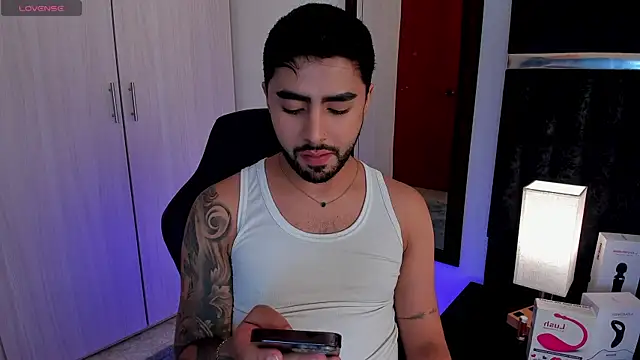 ItsMeEros online show from January 27, 9:44 pm