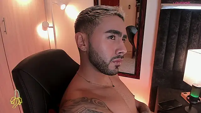 ItsMeEros online show from October 5, 12:03 am