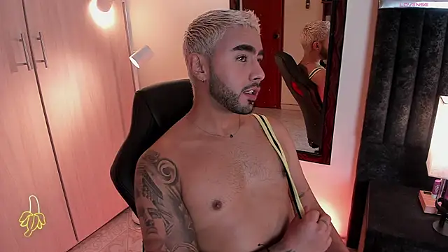 ItsMeEros online show from September 13, 12:00 am