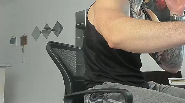  jamesleandros1 online show from March 9, 10:30 pm