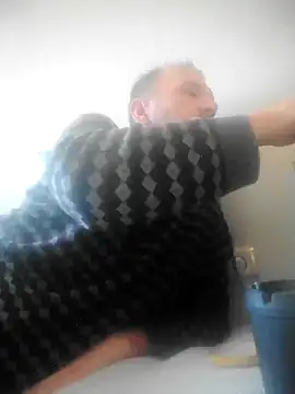 Snapshot of bestofyalcinturkey chatting on December 6, 8:37 am bestofyalcinturkey online show from December 6, 8:37 am