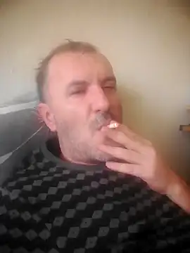 Snapshot of bestofyalcinturkey chatting on December 9, 3:18 am bestofyalcinturkey online show from December 9, 3:18 am