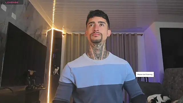 Snapshot of Mark_Kamper chatting on October 29, 11:18 pm Mark Kamper online show from October 29, 11:18 pm