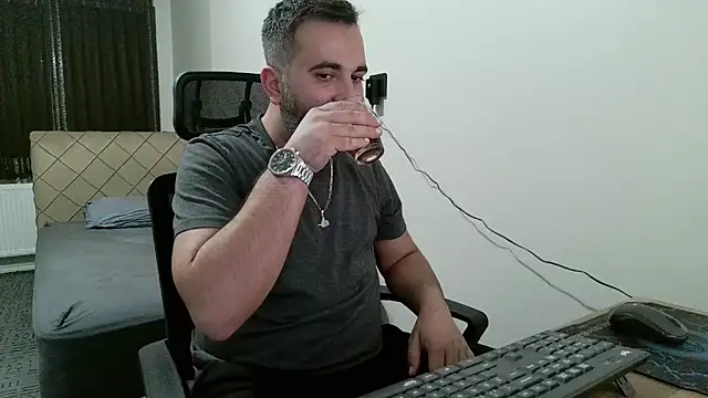 tgltplsr online show from February 5, 12:17 am