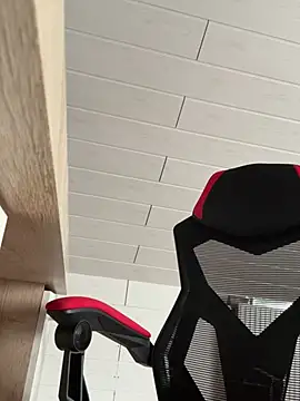  Maxnj online show from February 10, 9:14 am