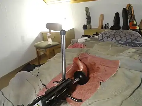 natjuk online show from November 16, 6:10 pm