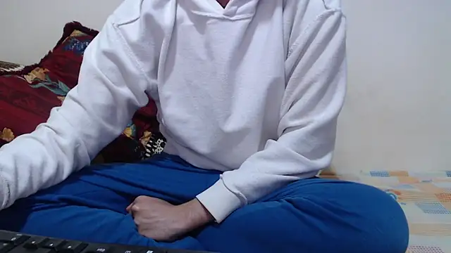 Alexdelarge323 online show from April 13, 4:18 pm