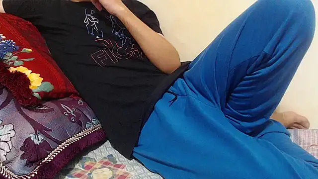 Alexdelarge323 online show from December 2, 10:48 am