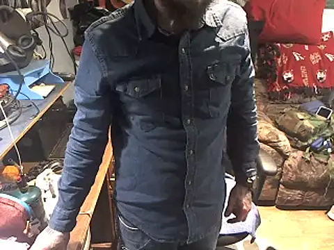 CloudDadddyyy420 online show from January 16, 4:04 am