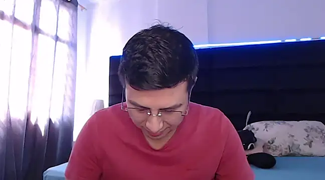 andrewmhilton  online show from March 15, 7:59 pm