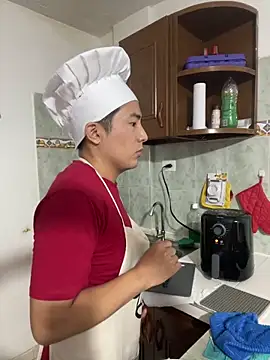 andrewmhilton  online show from January 6, 4:47 am