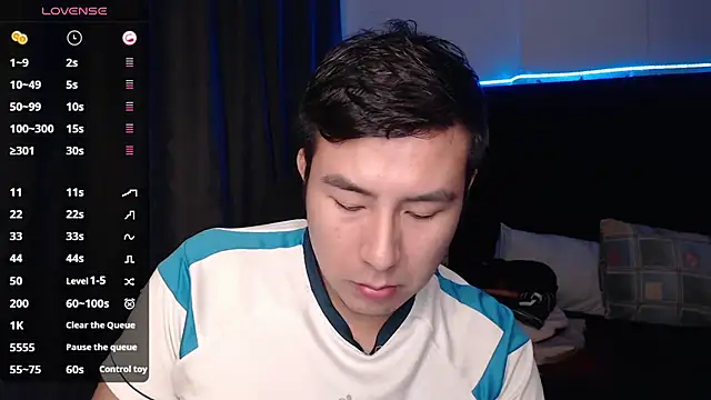 andrewmhilton  online show from September 16, 6:03 am