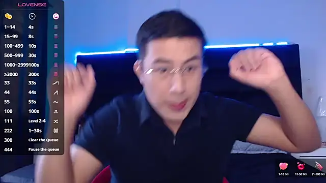 andrewmhilton  online show from January 27, 10:49 pm