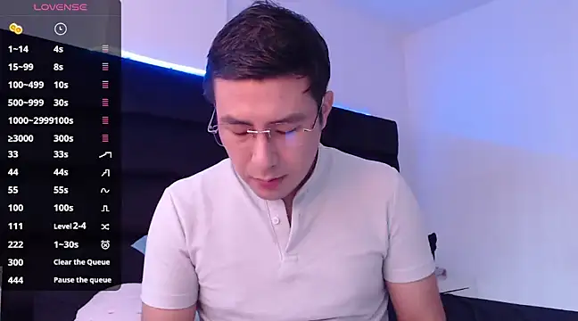 andrewmhilton  online show from January 6, 4:34 pm