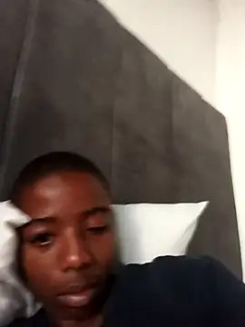 BLACK BOTTOM03 online show from January 7, 4:06 am