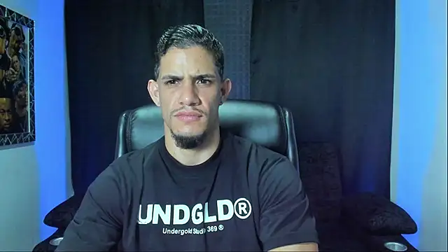 jhonnysnow17 online show from February 22, 3:30 am