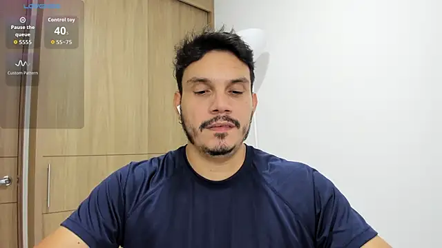 Snapshot of alejandro_stark chatting on October 21, 4:26 am alejandro stark online show from October 21, 4:26 am