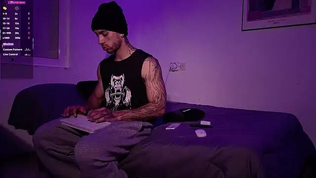 mrj99219 online show from March 31, 2:41 pm