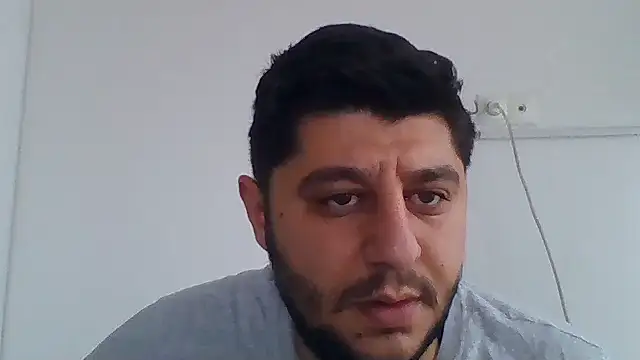 erkekkkadam online show from November 30, 8:38 am